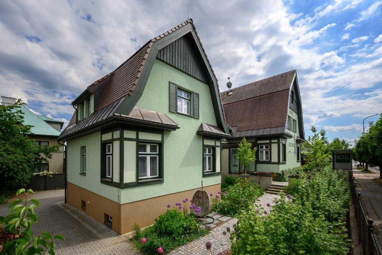 Hotel Zelena Marina Vrchlabi Luaran gambar