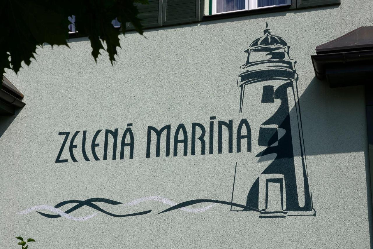 Hotel Zelena Marina Vrchlabi Luaran gambar